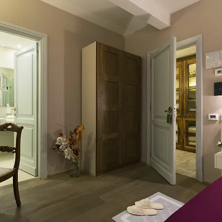 Guest house Relais Monnalisa 3*